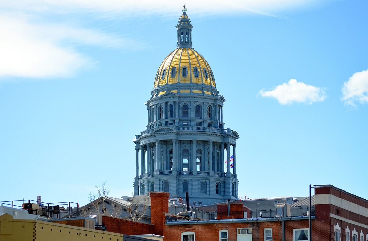Photo of Denver Capitol Building.